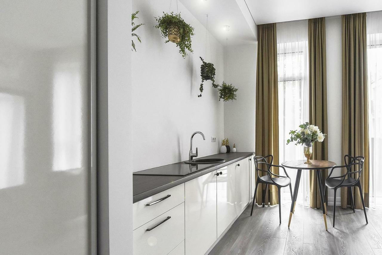 Aparthotel Four Luxury Flats Kaunas Exterior foto